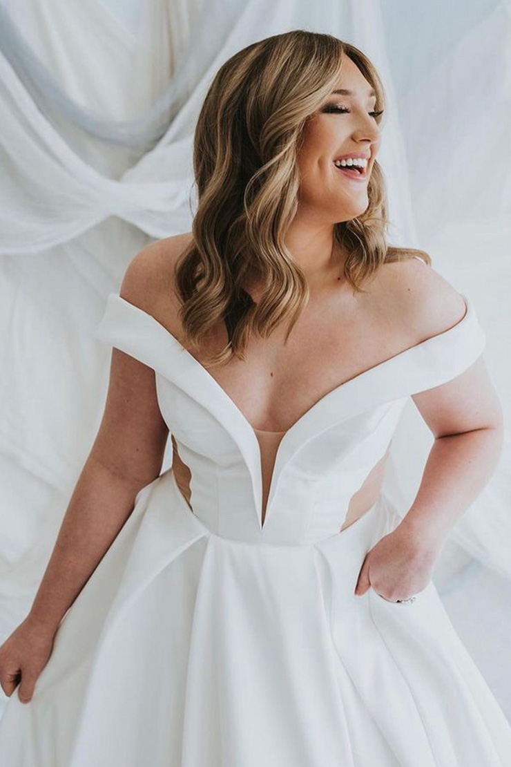 Curvy Brides 1